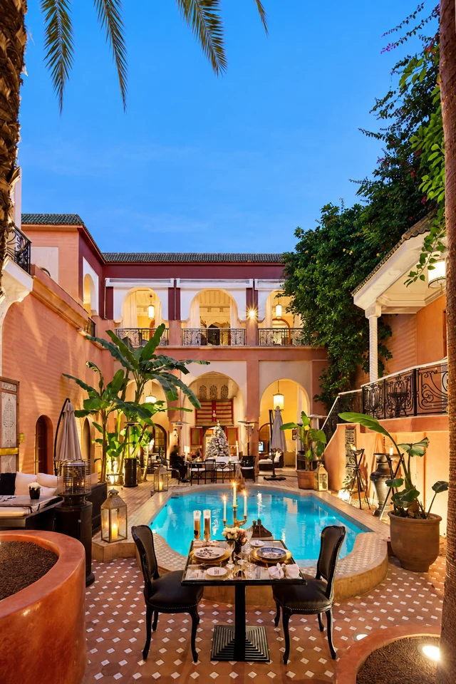 Le patio à l’heure bleue